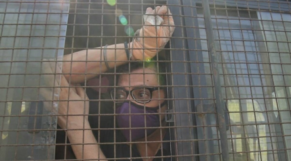 Police file revision plea in sessions court for Arnab custody